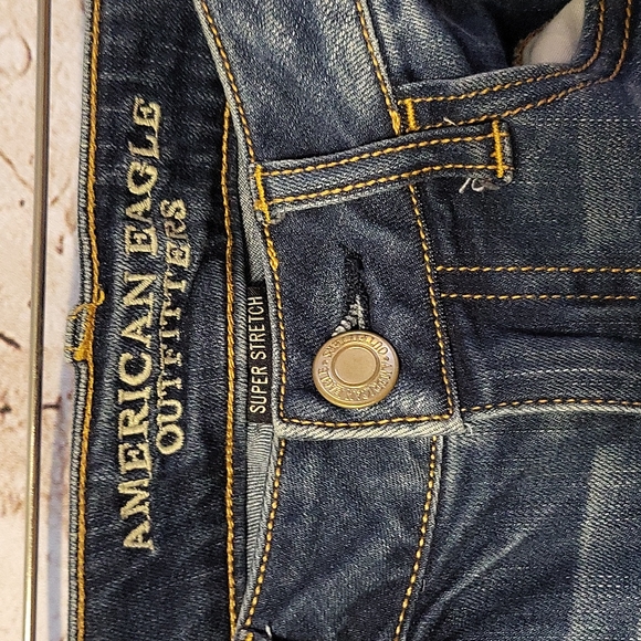 AMERICAN EAGLE OUTFITTERS JEGGING SZ 4 LIKE NEW - Picture 2 of 10
